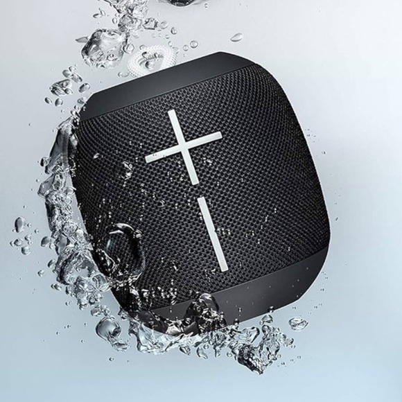Logitech UE‎ WONDERBOOM Portable Waterproof Bluetooth Speaker - Picture 1 of 8